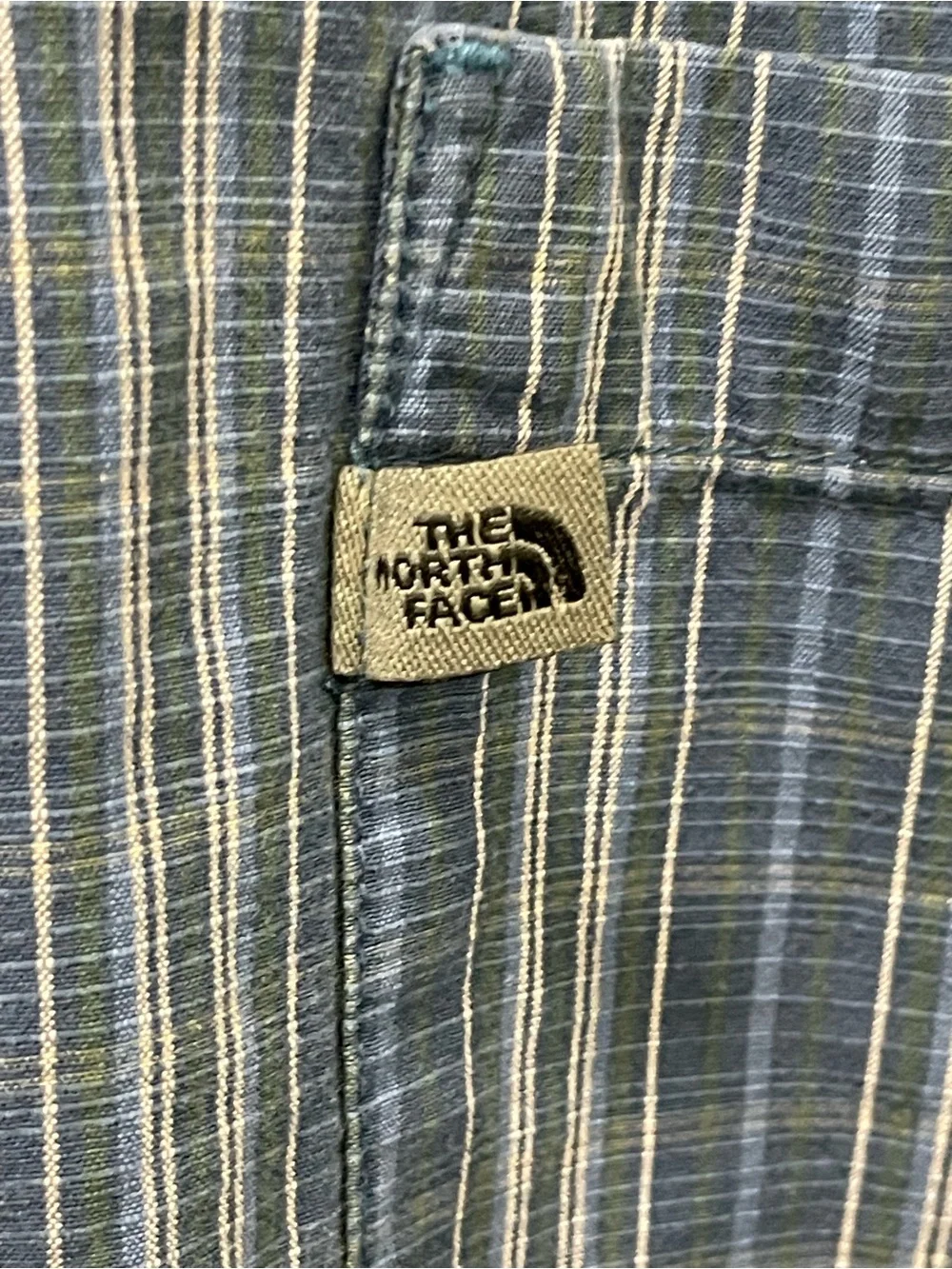 The North Face A5 Series vintage men's short-sleeve button-up trail shirt Size L